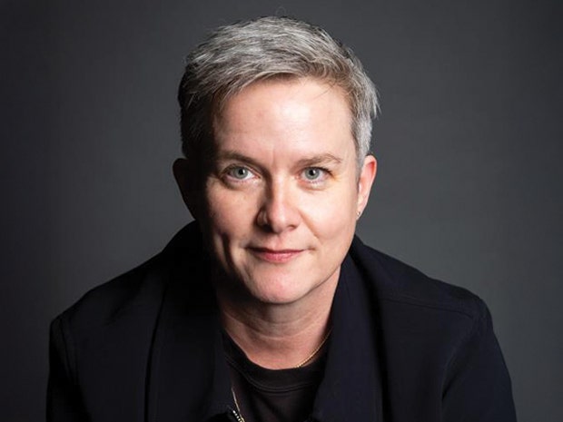 Karin Pulson headshot